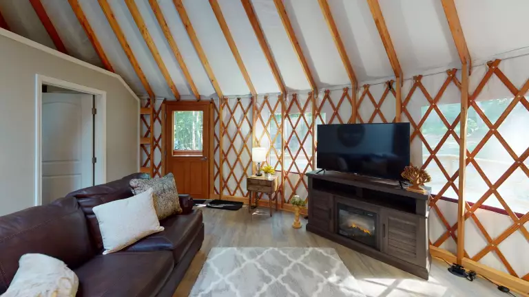 Arbor Ridge Yurt