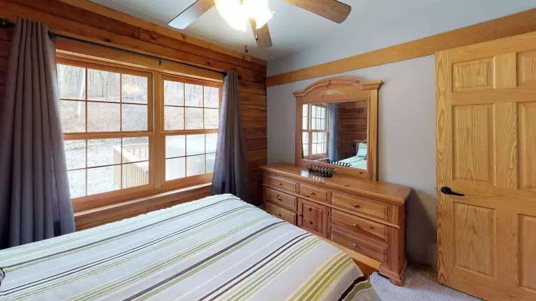 Hocking Hills Yurts and Cabins