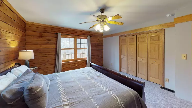 Hocking Hills Yurts and Cabins